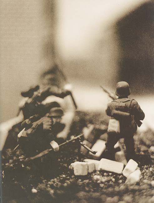  Hitler moves East. A Graphic Chronicle by David Levinthal y Garry Trudeau