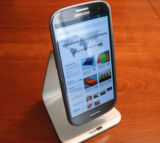 Floating Universal Mobile Device Stand Floating Universal Mobile Device Stand Floating Universal Mobile Device Stand