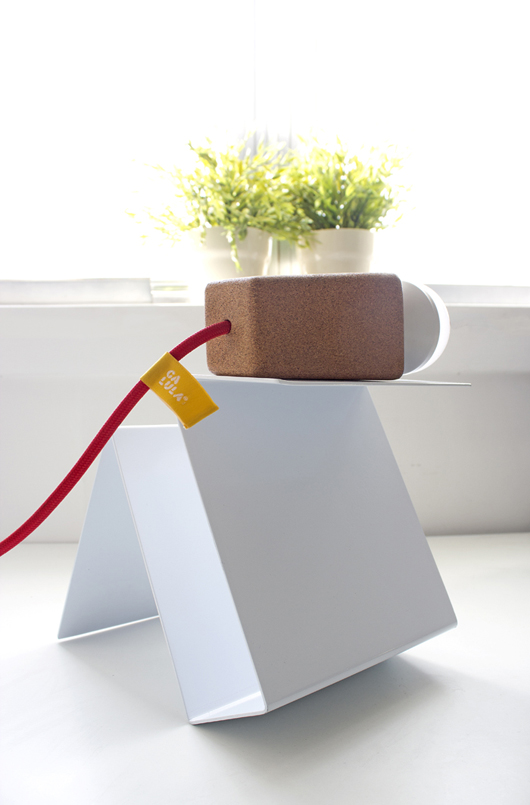 Glint Lamp by Galula Glint ambient 1 jpg re2 Glint Lamp by Galula