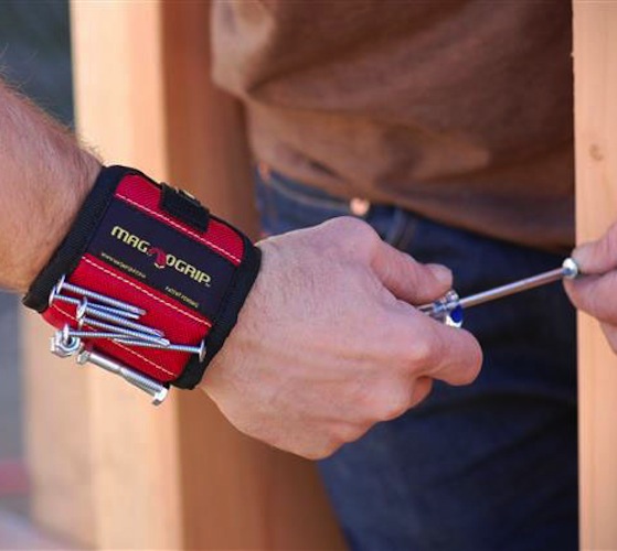 Magnogrip Magnetic Wristband Magnogrip Magnetic Wristband Magnogrip Magnetic Wristband