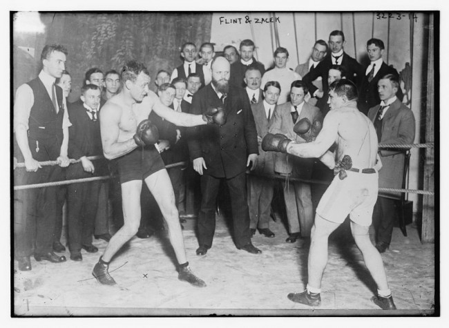 Old Photos of Boxing 100 Years Ago 2 650x475 Old Photos of Boxing 100 Years Ago