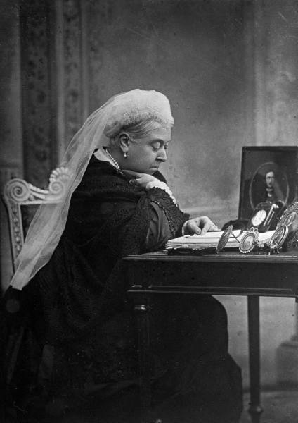 Queen Victoria 2 Old Portraits of Queen Victoria