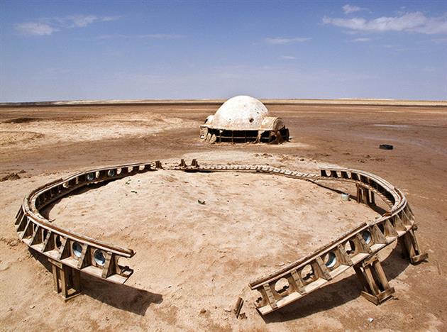 Amazing Photos of Star Wars Film Sets That Have Been Abandoned Star2 Amazing Photos of Star Wars Film Sets That Have Been Abandoned