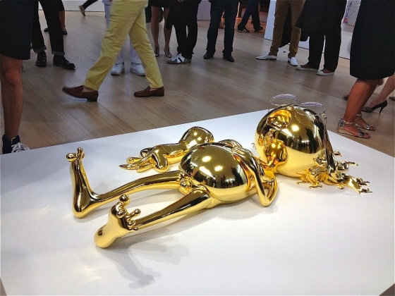 Takashi Murakami Exhibition at Galerie Perrotin Hong Kong 5 560x420 Takashi Murakami Exhibitions at Perrotin and Blum & Poe
