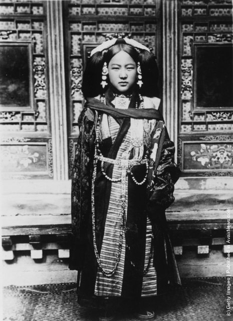 Old Photos of Tibetans Old Photos of Tibetans