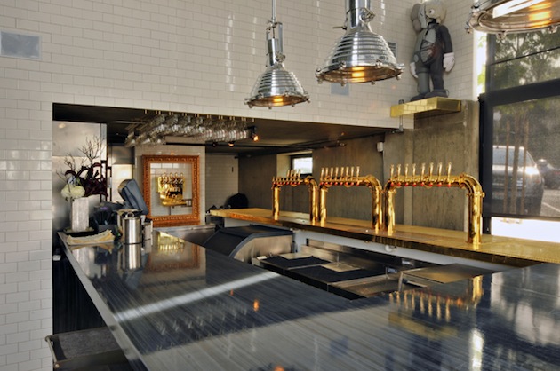 Unique Downtown Ramen Restaurant Design UB 2 Unique Downtown Ramen Restaurant Design