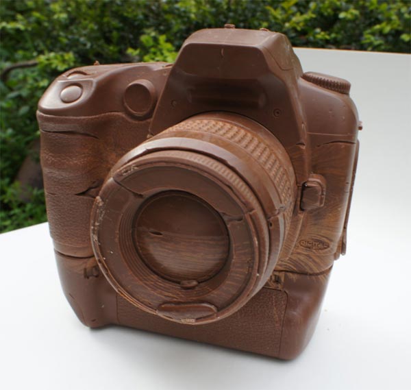 chocolate camera1 Canon D60 Camera Made of Chocolate