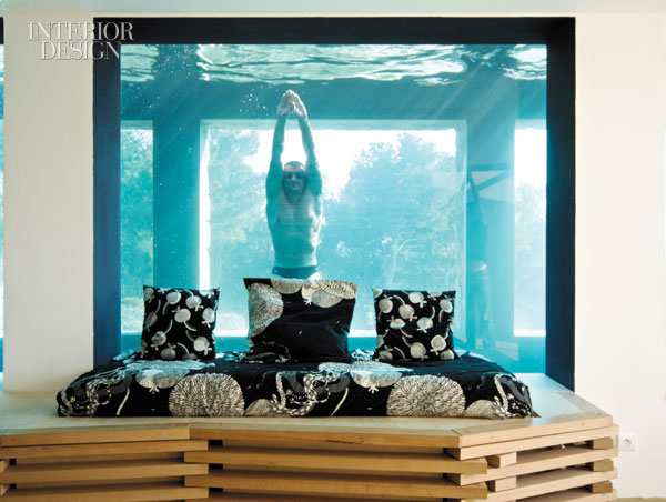 france 1 French Seaside Home With a Stunning Pool Design