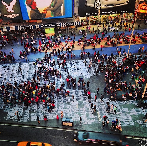 Streetart: JR in New York – Turning the Times Square Inside Out jr wrinkles newyork 01 Streetart: JR in New York – Turning the Times Square Inside Out