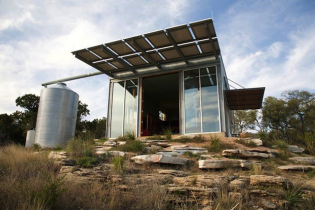 Sustainable Guest Home in Austin, Texas lake 1 Sustainable Guest Home in Austin, Texas