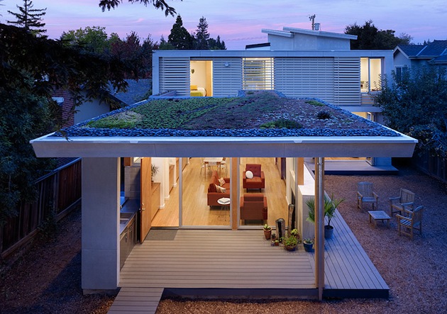 roof 2 Green Roof House in California