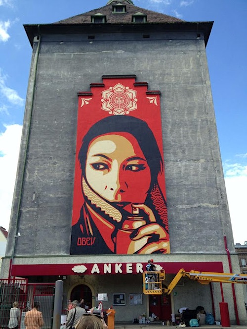 shepardfairey vienna 01 New Mural by Shepard Fairey In Vienna // Austria