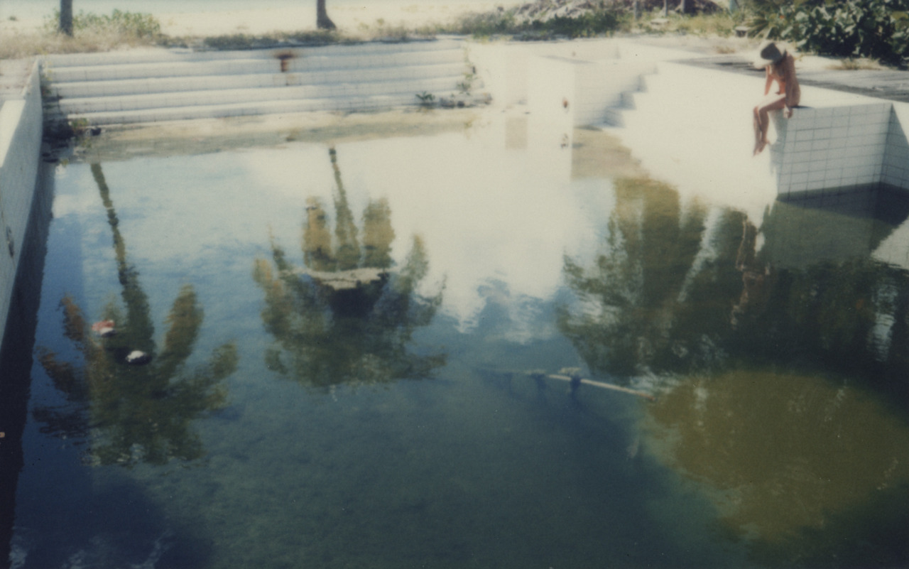 tumblr lxoyigH0Qu1r1ge16o1 1280 Daisy Johnson Photography on WhiteLies Magazine