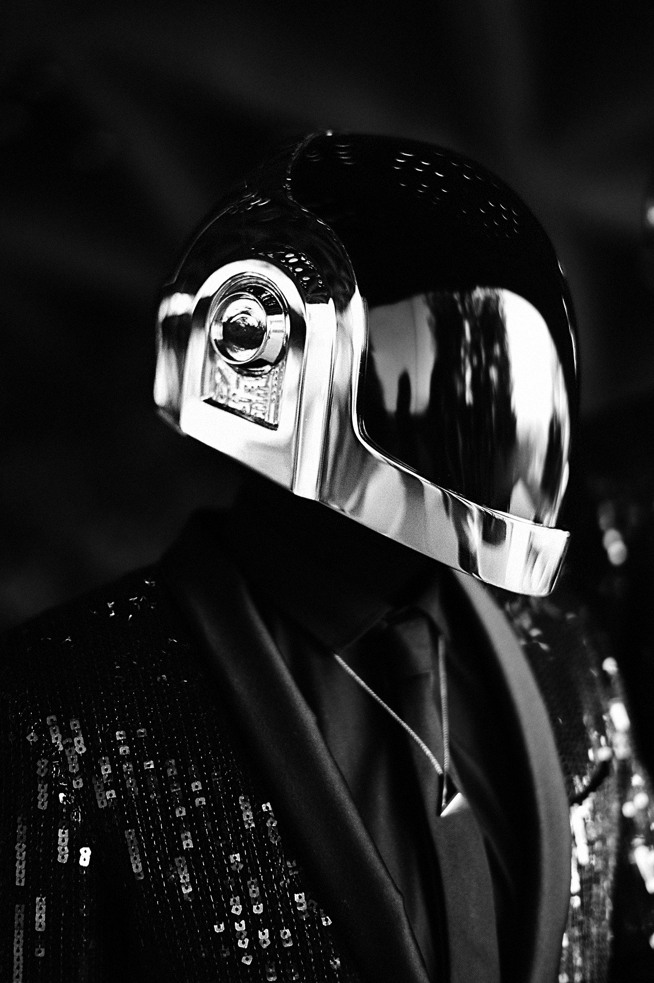 PUNK’D – The Robots at James Goldstein Residence tumblr mme9z6rT8n1rf4nooo4 1280 PUNK’D – The Robots at James Goldstein Residence