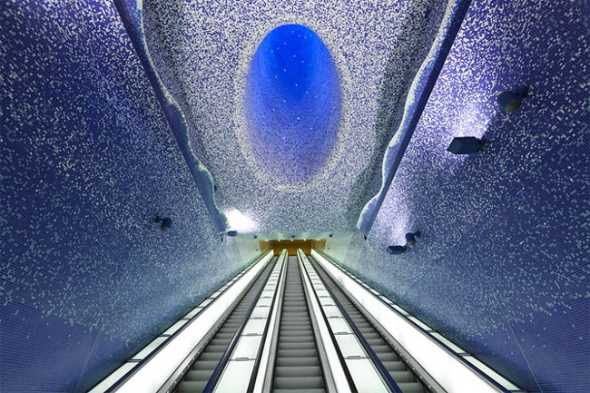 177 Toledo Metro Station by Oscar Tusquets Blanca
