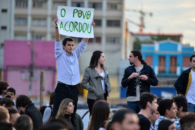 18 29 50 625 file5 650x432 Brazil Riot Posters   #ChangeBrazil