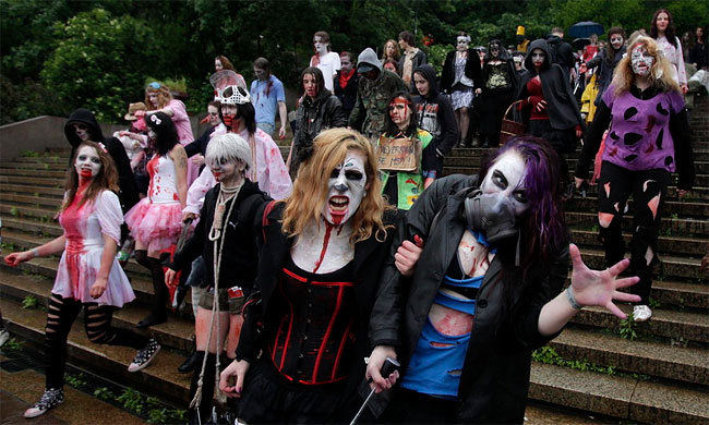 424 Zombie Walk Across the Streets of Tokyo and Prague