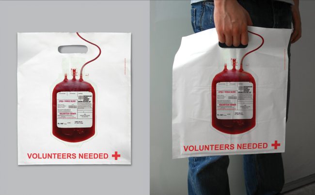 4a19003e4c08d806b9f79dae703cbc2411 650x402 25 Creative Shopping Bag Advertisements