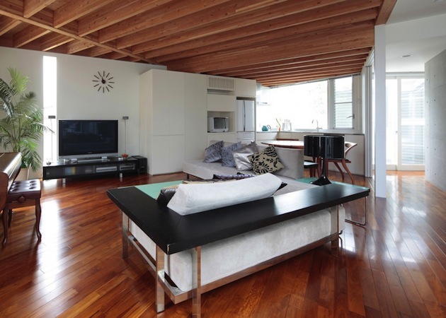 Pentagonal Shaped Music Home in Japan Pentagonal Shaped Music Home in Japan