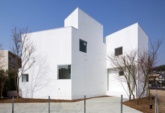 Diamond Residence by Hiroyuki Arima leibal diamond arima 1 650x444 Diamond Residence by Hiroyuki Arima