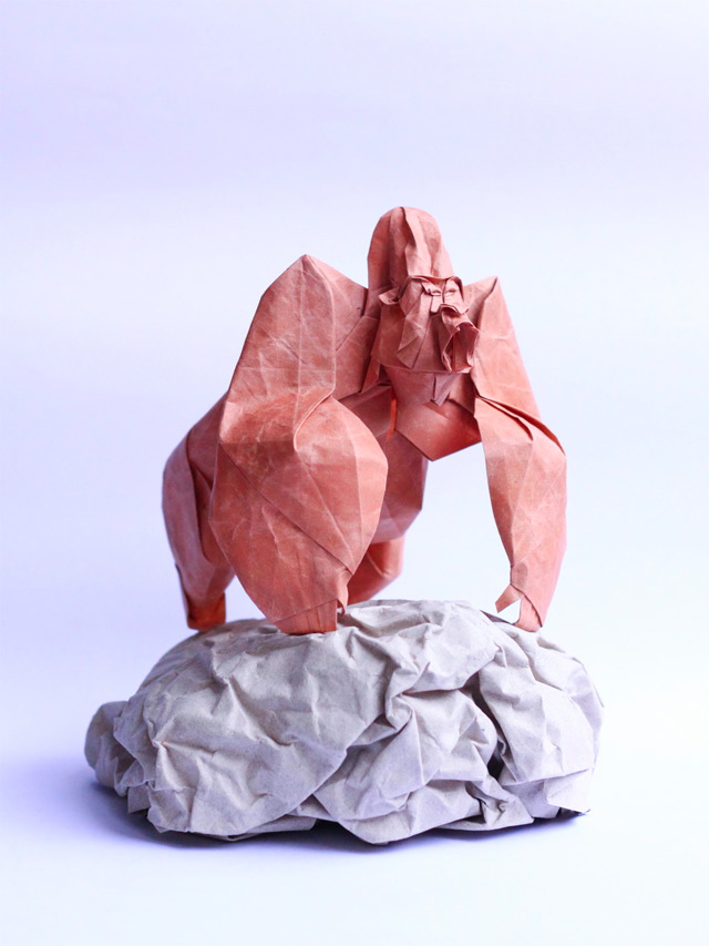 Extraordinary Origami Creatures by Nguyen Hùng Cuong origami nguyen hung 01 Extraordinary Origami Creatures by Nguyen Hùng Cuong