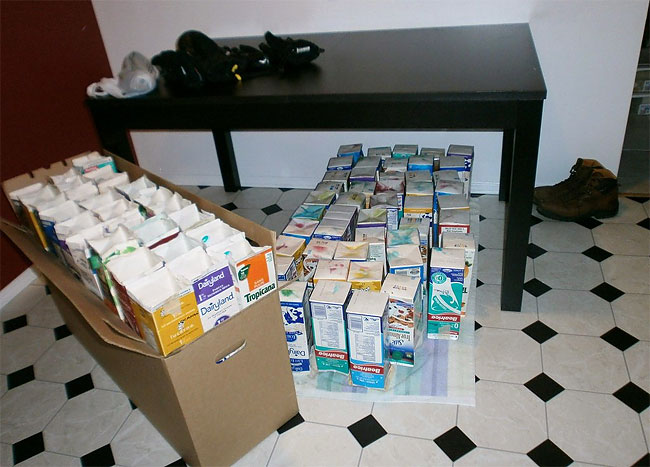 831 Man Builds Amazing Igloo Using Frozen Milk Cartons