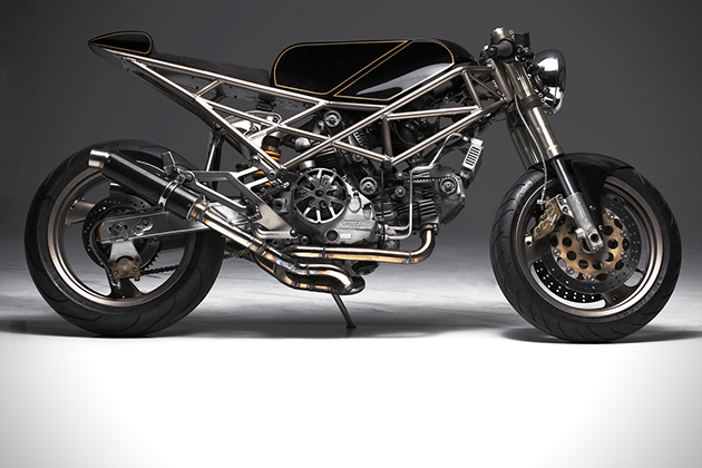 Bicicleta 22 Personalizado Ducati Monstro 900 por Max Hazan