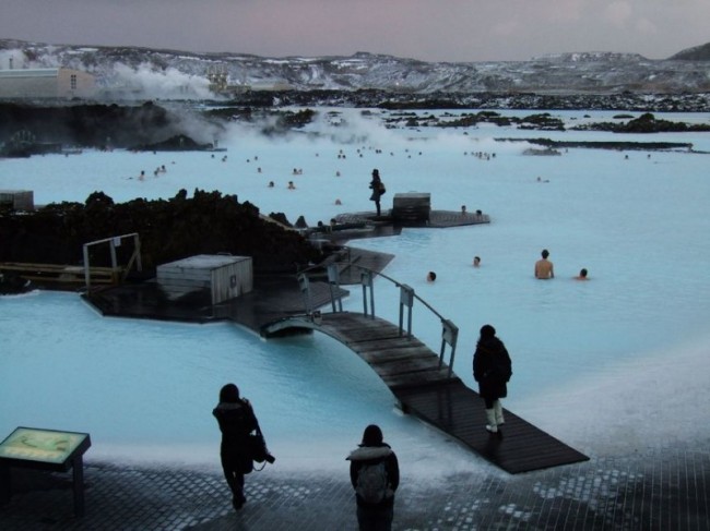 blue lagoon in iceland 17 650x487 Blue Lagoon In Iceland