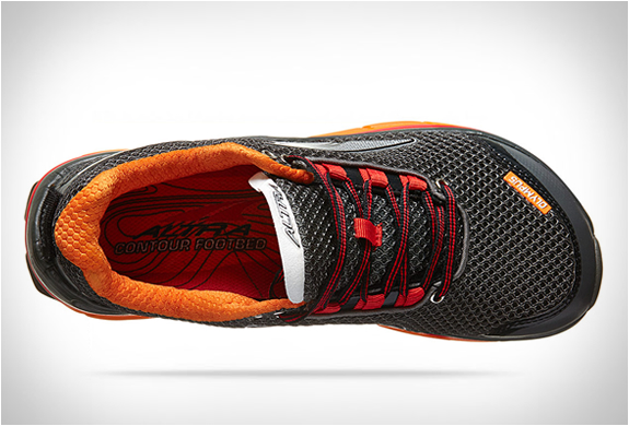 altra wide shoes