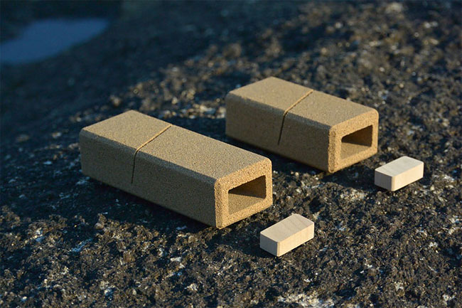 1100 Innovative Sand Packaging by Alien & Monkey