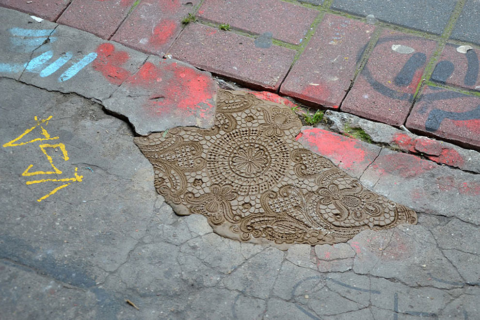 888 Polish Artist Covers City Streets In Intricate Lace Patterns