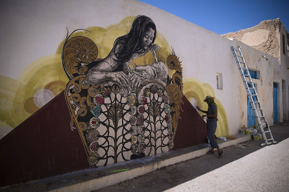2150 Street Murals Bloom in Tunisia