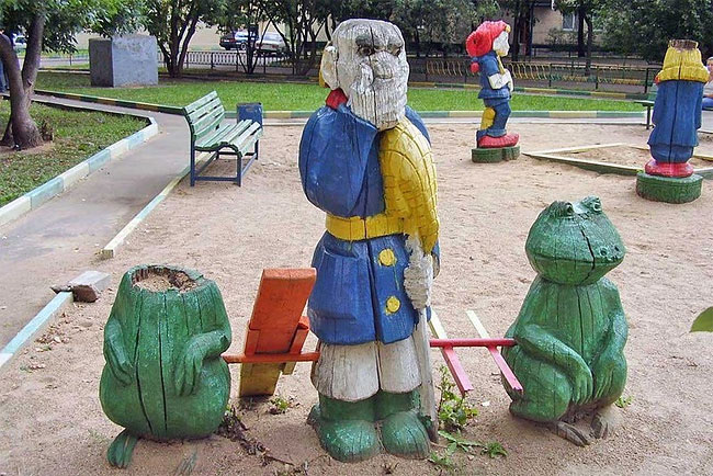 2410 Nightmare Playgrounds: The Worst and Scariest Playgrounds of All Time, Part 1