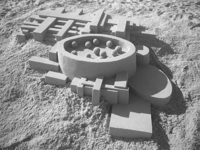 1364209394 0c 640x480 Geometrical Sand Sculpture by Calvin Seibert