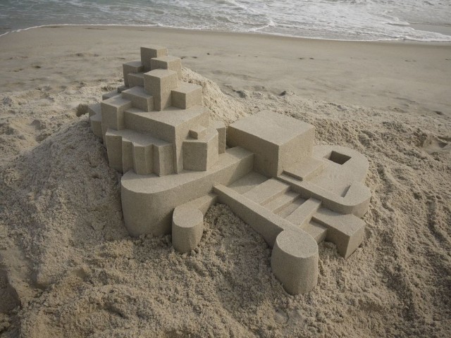 1364209463 0f 640x480 Geometrical Sand Sculpture by Calvin Seibert