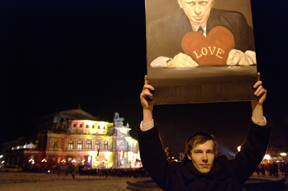 Semperopernball Putin Love putin1 01 Semperopernball Putin Love
