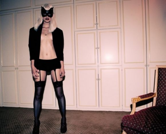 andytanphotography600x485 pic on Design You Trust andytanphotography600x485 Andy Tan Sexy Photography