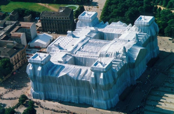 christo pic on Design You Trust christo Longest Art Projects