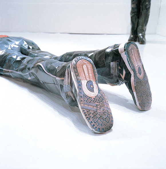 gwonosang pic on Design You Trust gwonosang Photographic Sculptures by Gwon Osang
