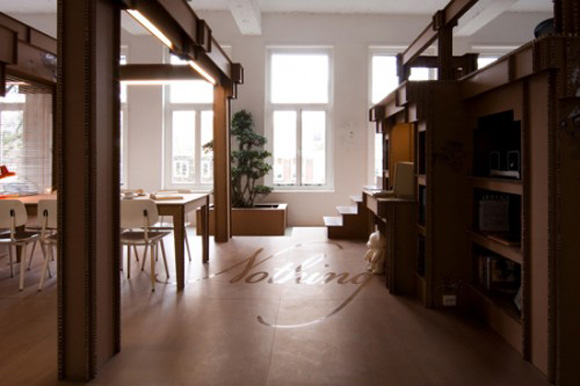 nothing 05500x333 Cardboard Office