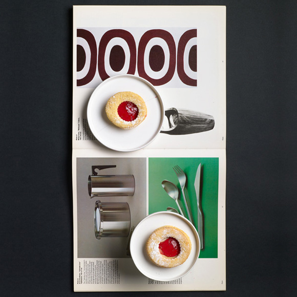 006 pic on Design You Trust 006 Altneuland