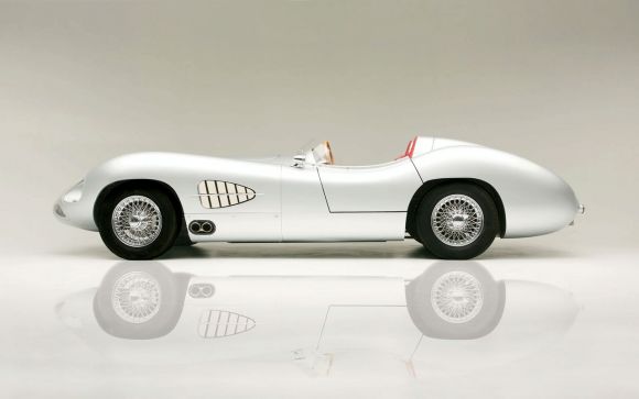 1957 Aston Martin DBR2 Revival 1957astonmartindbr2withmoderntechnology 1957 Aston Martin DBR2 Revival