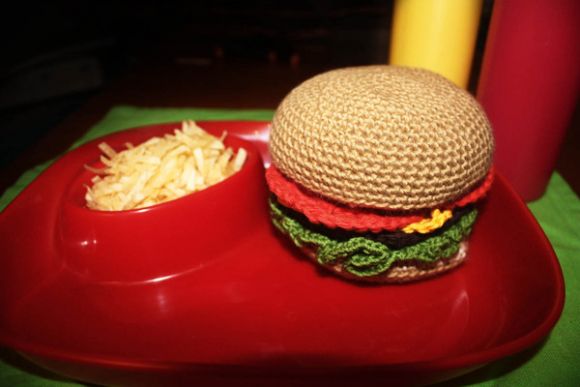 Cluckins Knitted Burger 1 pic on Design You Trust Cluckins Knitted Burger 1 Cluckin’s Knitted Artworks