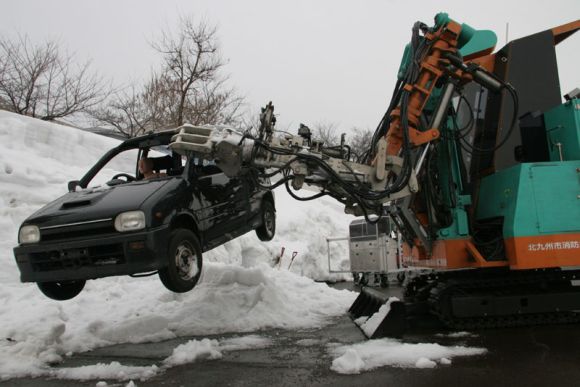T52 01 pic on Design You Trust T52 01 T 52 RESCUE ROBOT