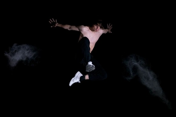 alexcocco01 pic on Design You Trust alexcocco01 Alex & Cocco’s “Parkour” series