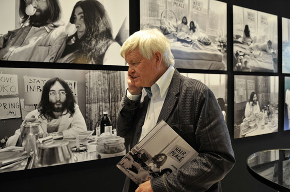 dytnicokoster Lost and found John Lennon and Yoko Ono photographs