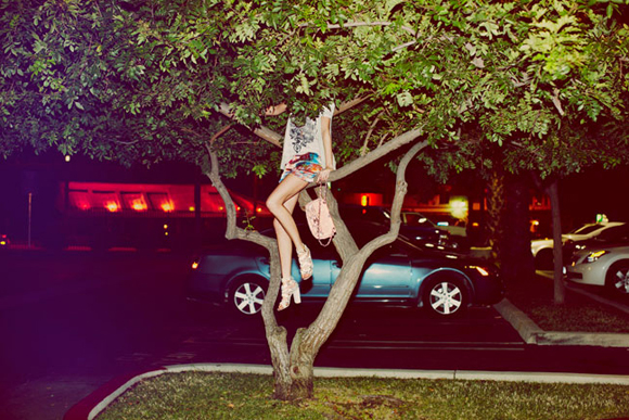 guyaroch bentrovato1 pic on Design You Trust guyaroch bentrovato1 Photography by Guy Aroch