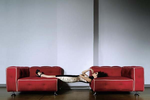 03 10 pic on Design You Trust 03 10 New Catalogue of Bretz: Deco, Fashion & Photography