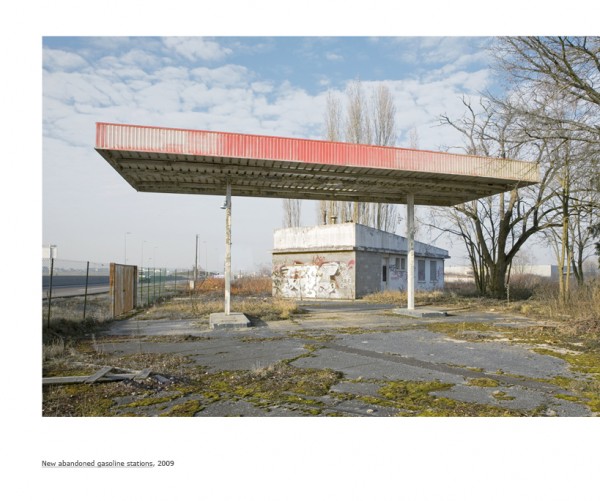 14 newtags4600x501 Abandoned Gas Stations by Eric Tabuchi