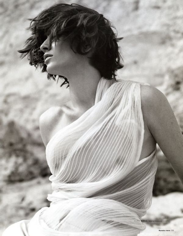 292954 Natasa Vojnovic by Richard Bush for Numero Tokyo